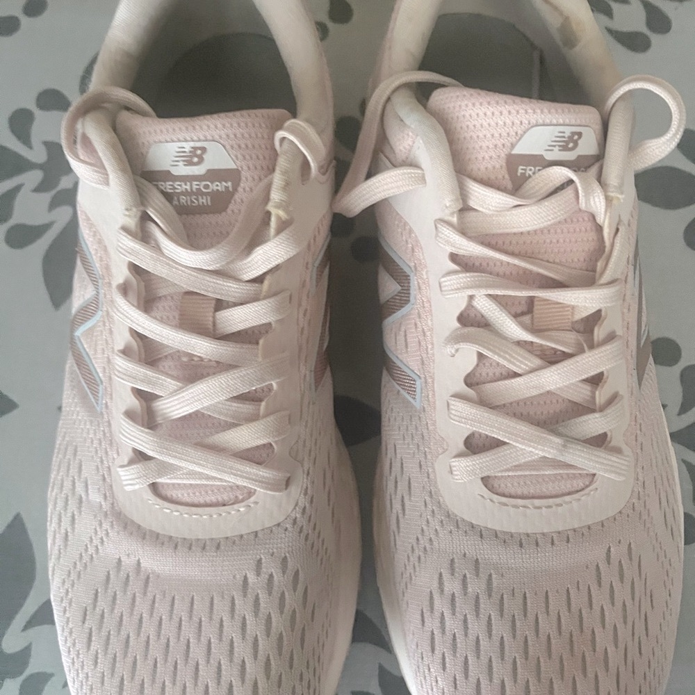 New Balance Pink Sneakers with Breathable Mesh